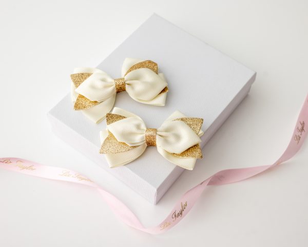 GRACIE FLOWER GIRL IVORY & GOLD HAIR BOW SET - Image 2
