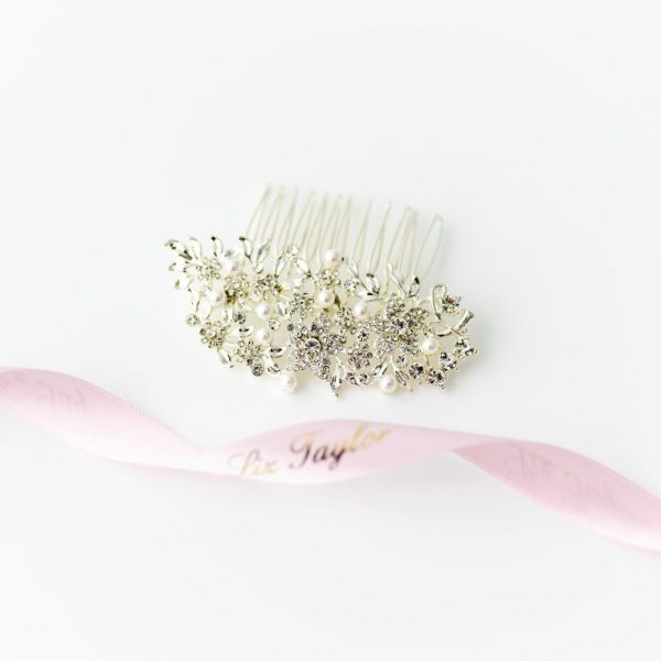 ELLIE MAY FLOWER & PEARL HAIR COMB