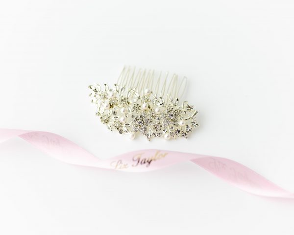 ELLIE MAY FLOWER & PEARL HAIR COMB - Image 2