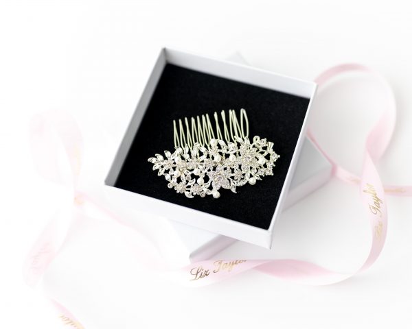 ELLIE MAY FLOWER & PEARL HAIR COMB