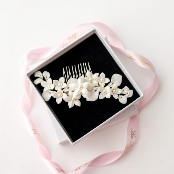MADISON PORCELAIN FLOWER AND PEARL HAIR COMB