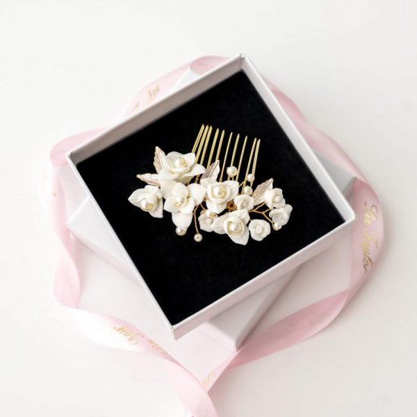 LILY FLOWER & PEARL IVORY HAIR COMB - GOLD