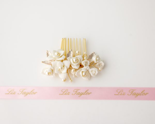 LILY FLOWER & PEARL IVORY HAIR COMB - GOLD - Image 2
